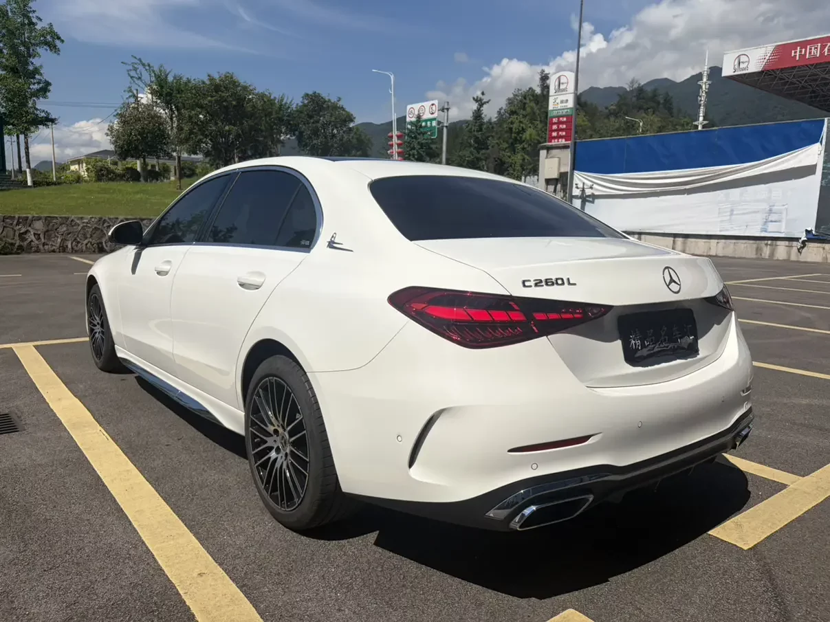 Mercedes-Benz C Class