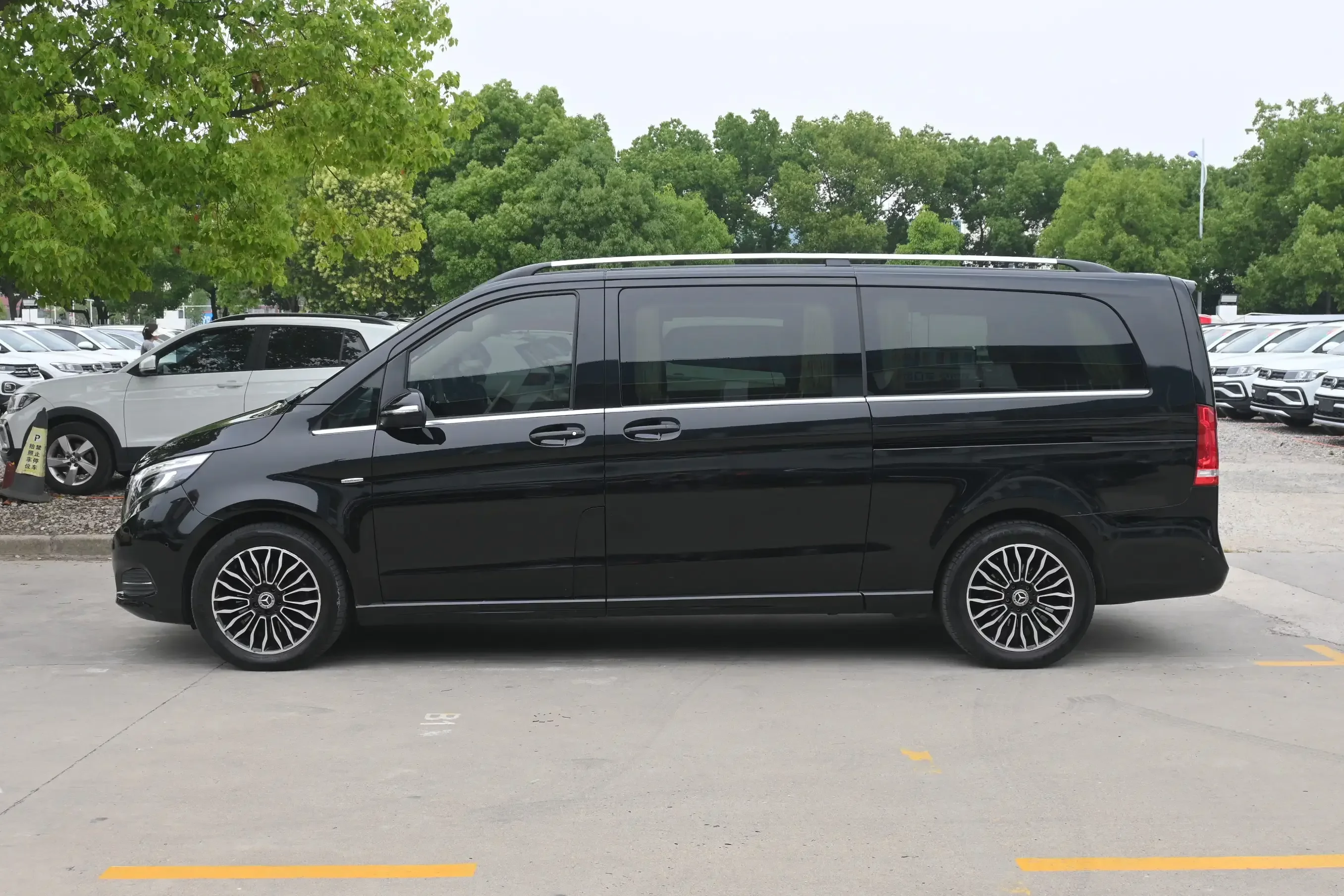 Mercedes-Benz V Class