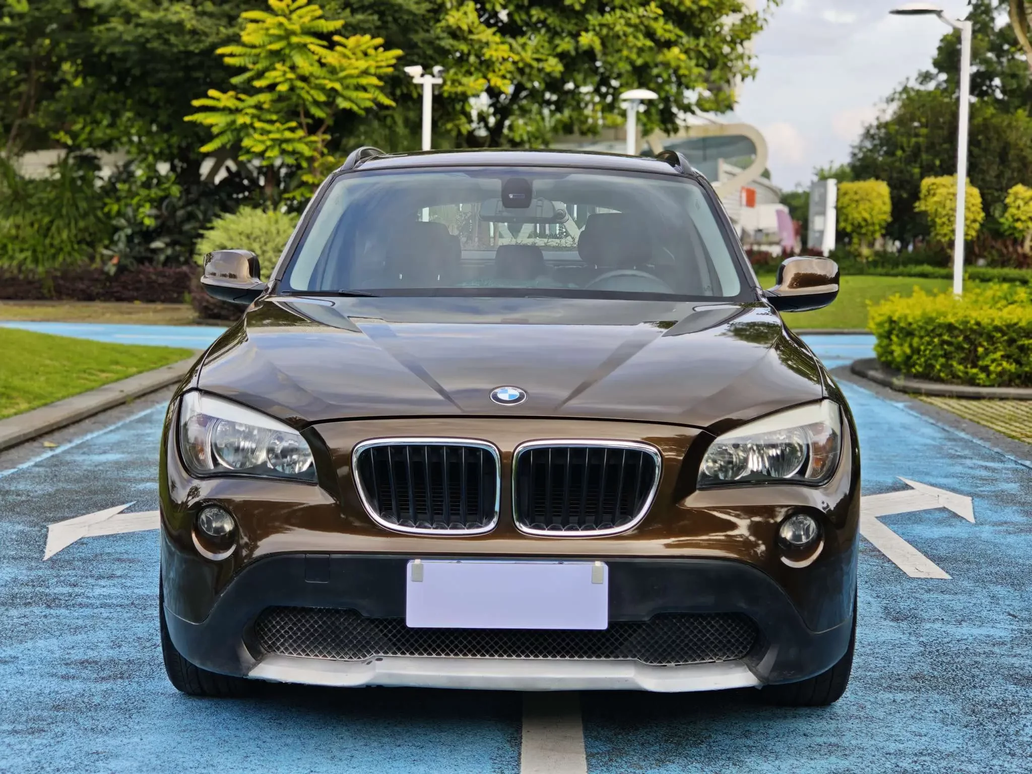 BMW X1  из Китая