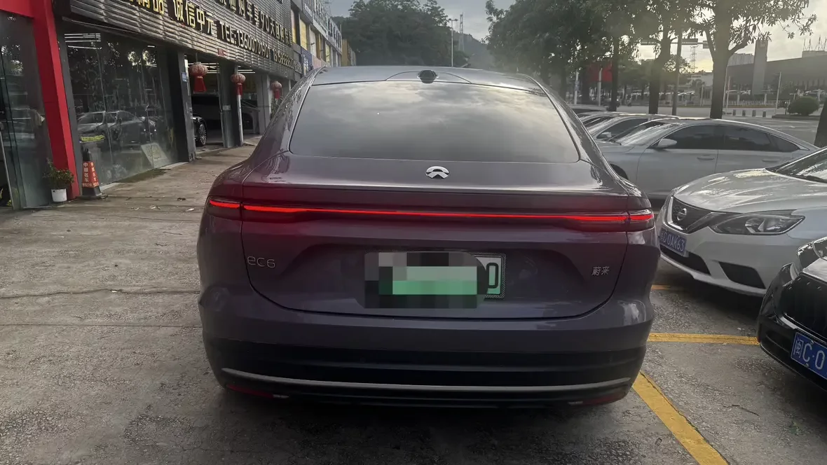 NIO EC6