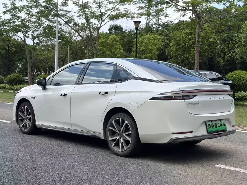 GAC AION S