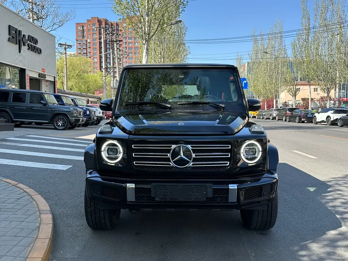 Mercedes-Benz G Class