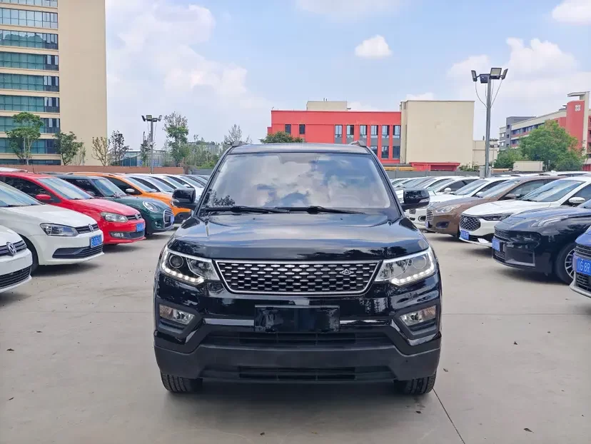 Oshan Changan Auchan CX70
