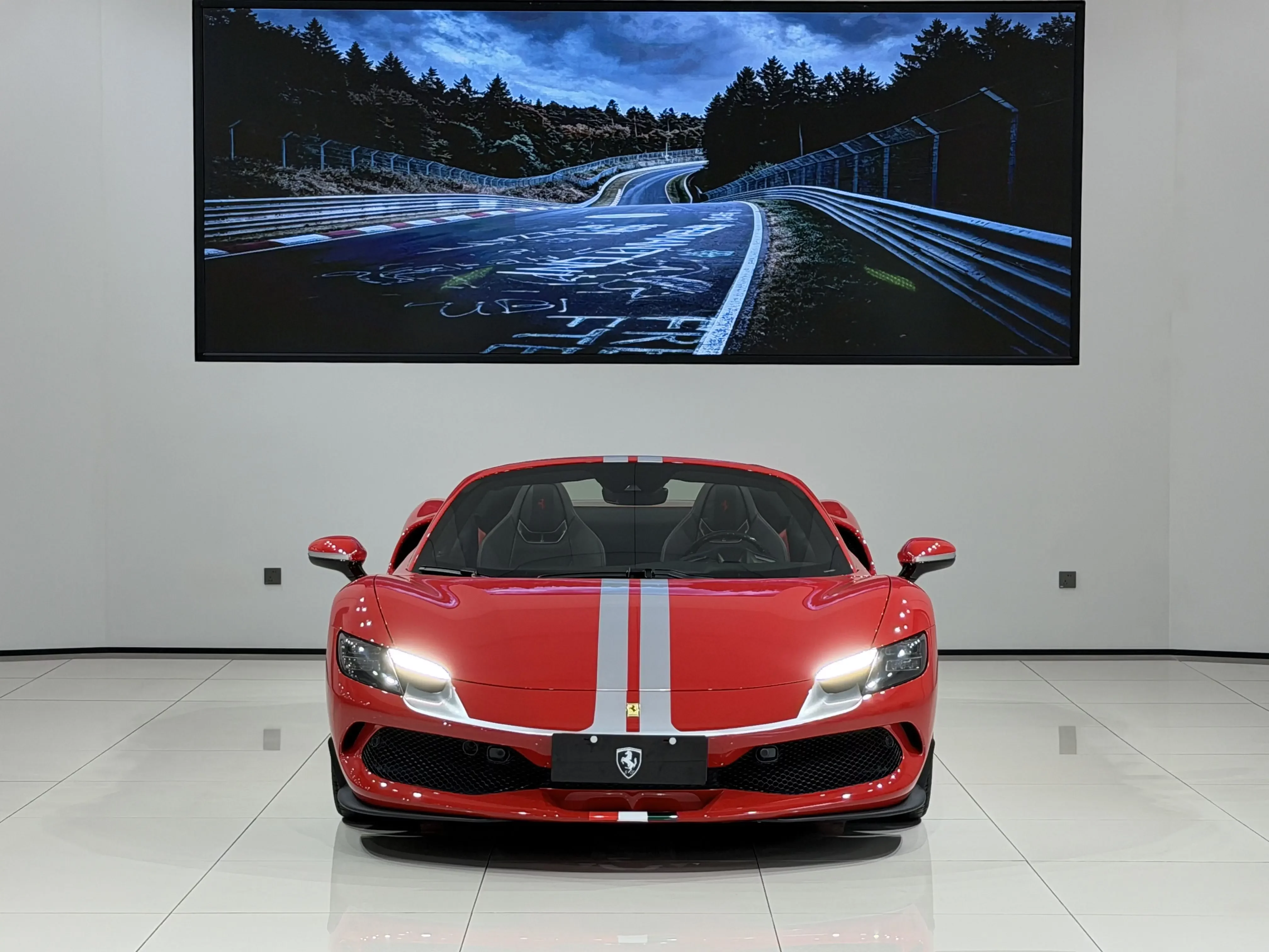 Ferrari 296