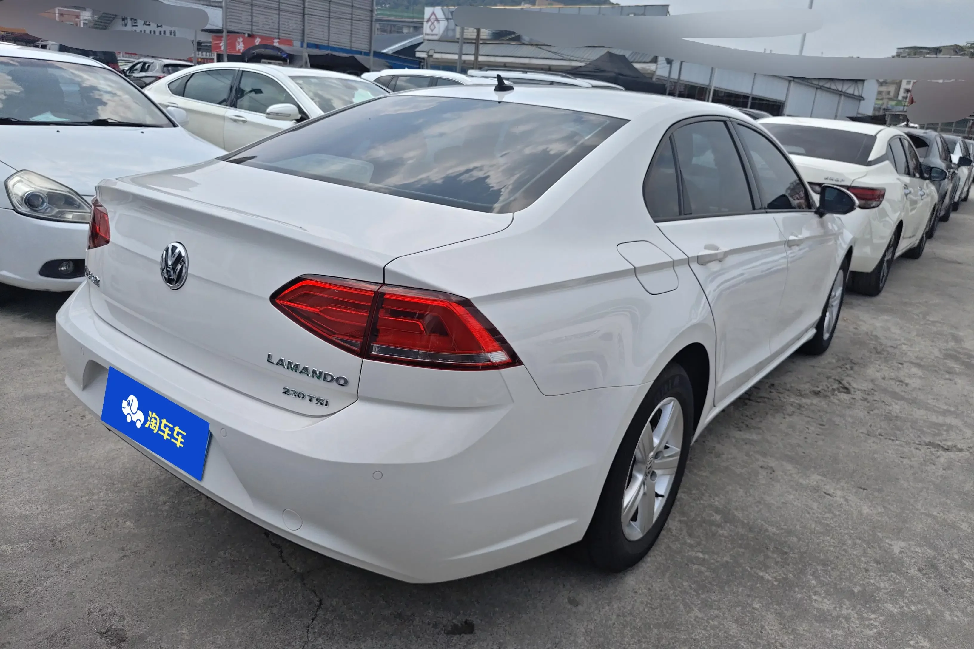 Volkswagen Lamando