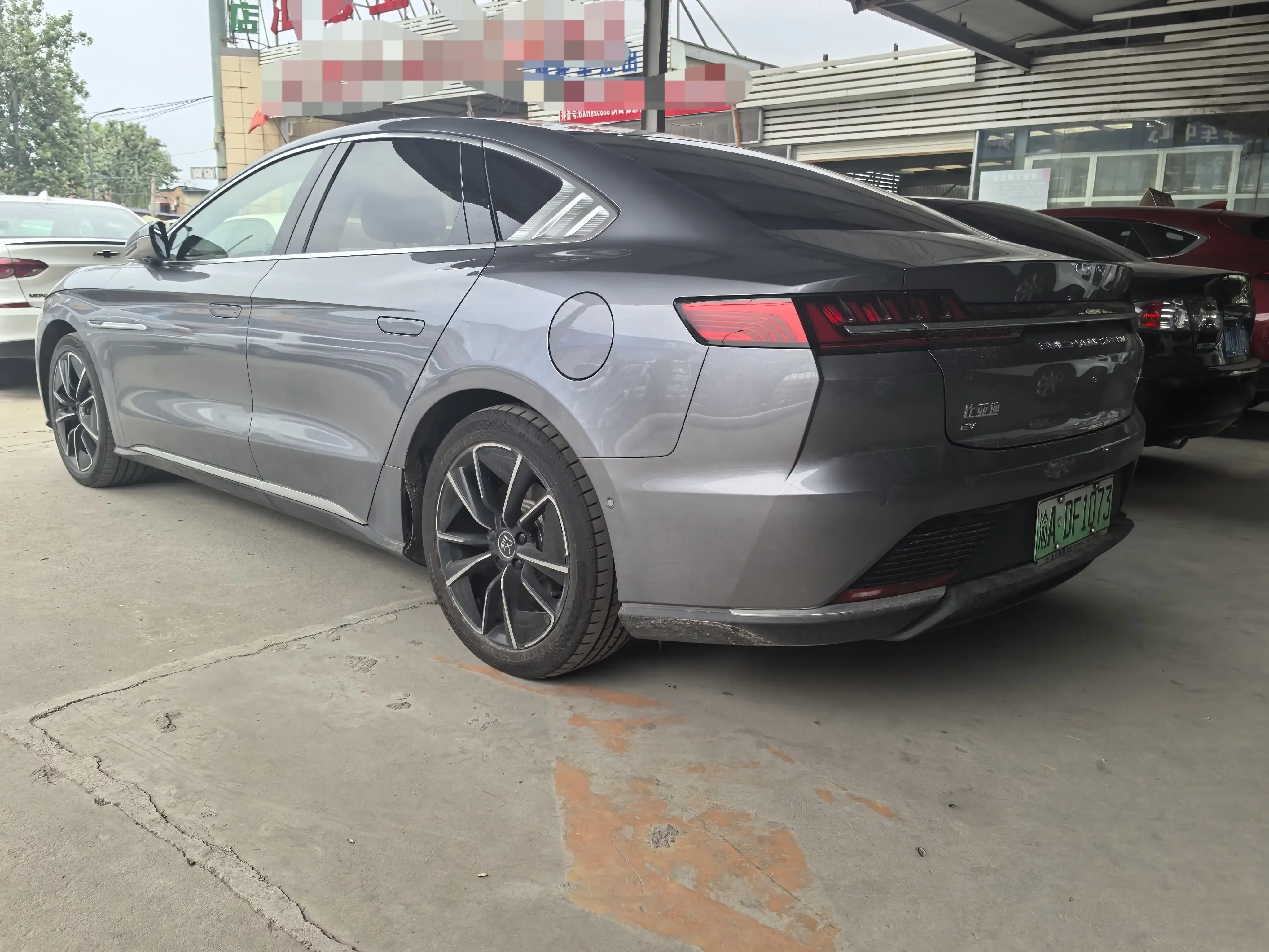 BYD Han EV