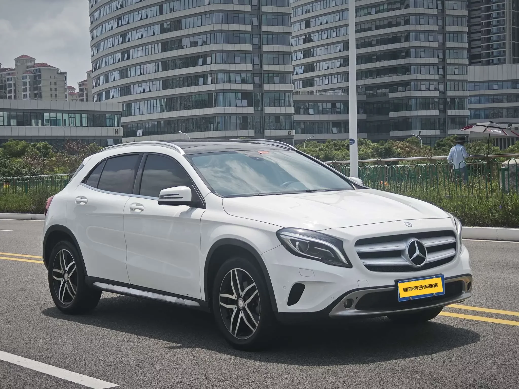 Mercedes-Benz GLA