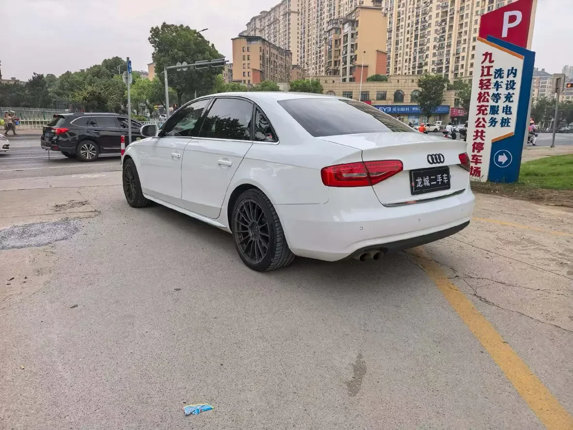 Audi A4L
