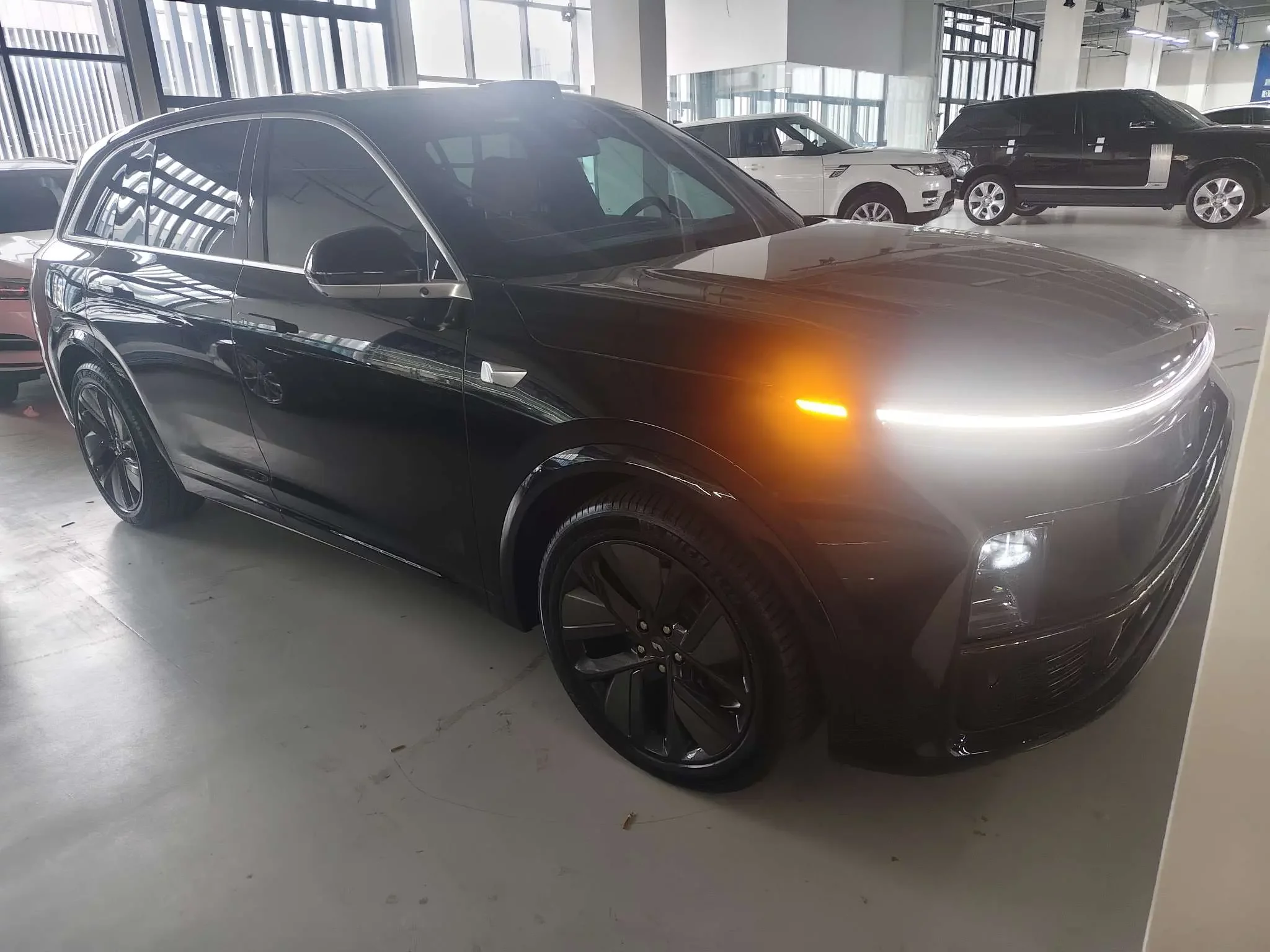 Lixiang L7