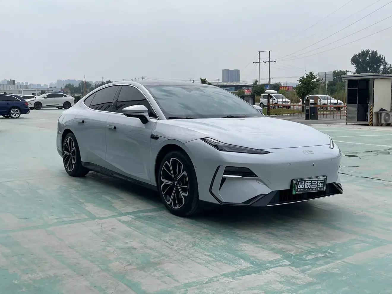 Geely Galaxy E8