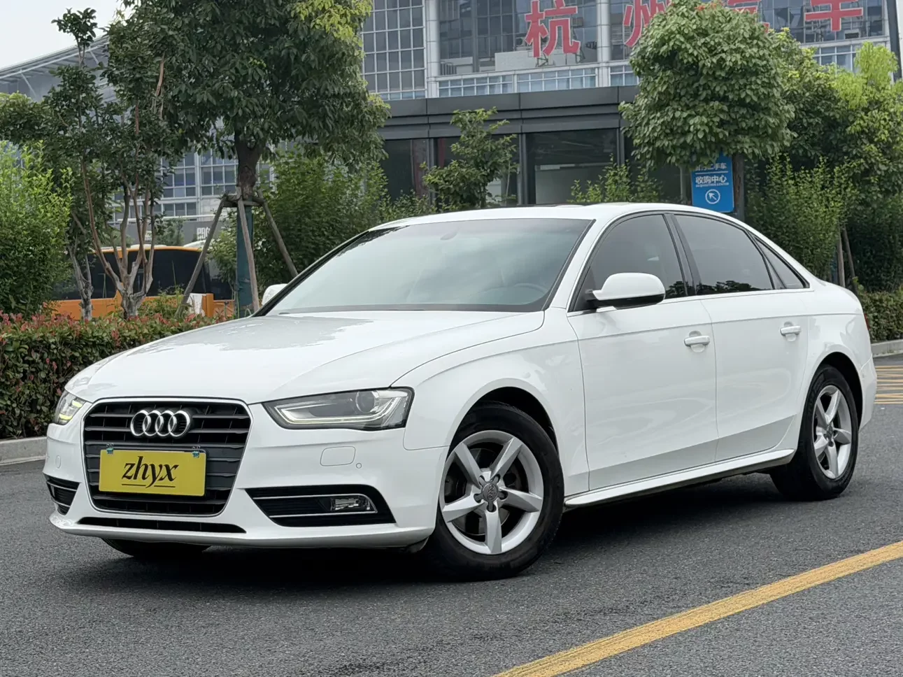 Audi A4L