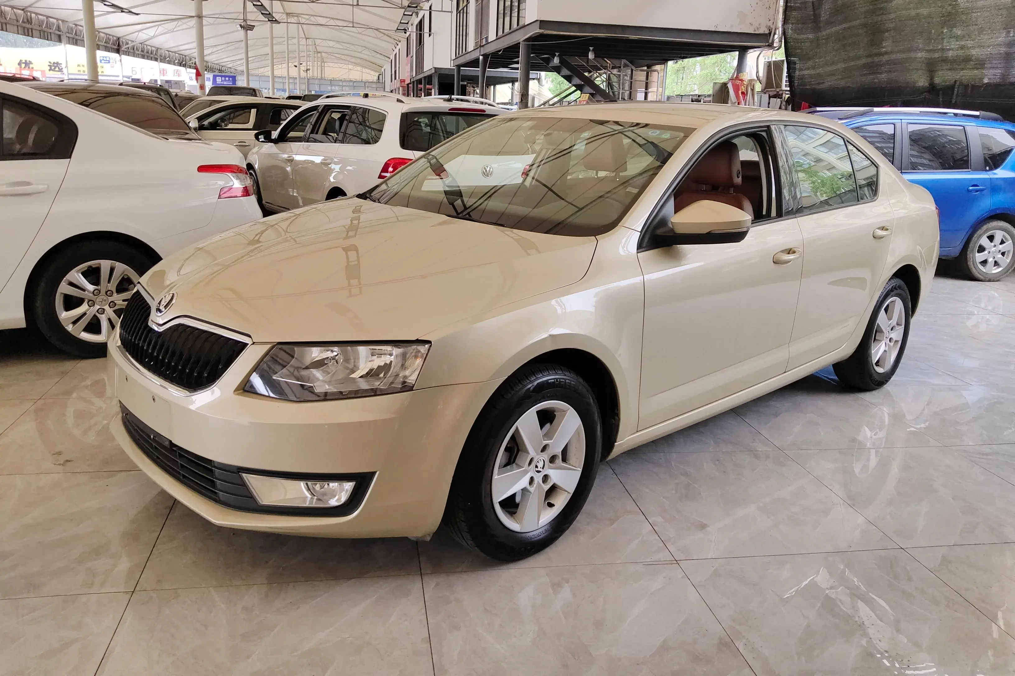 Skoda Octavia  из Китая