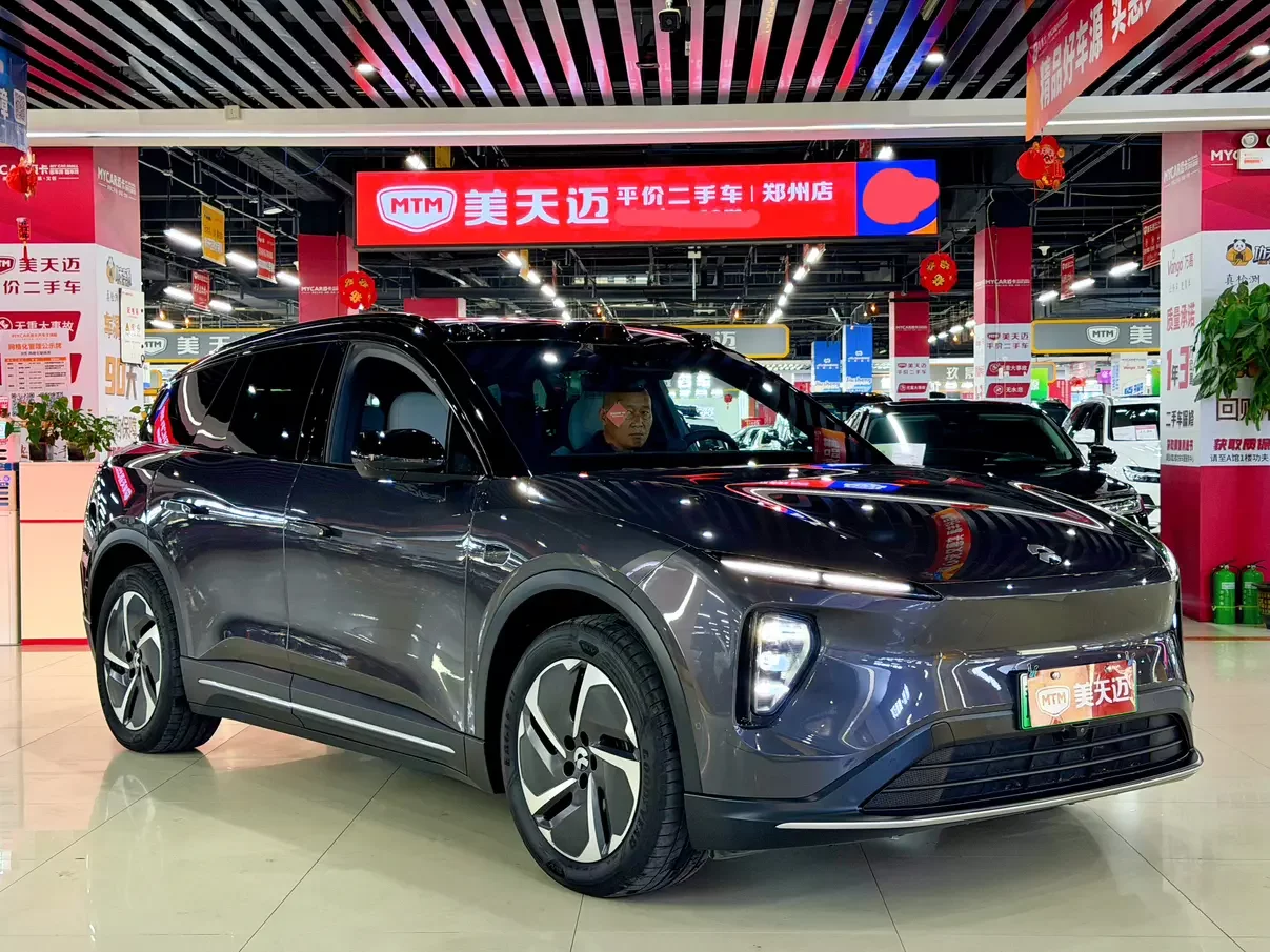 NIO ES6