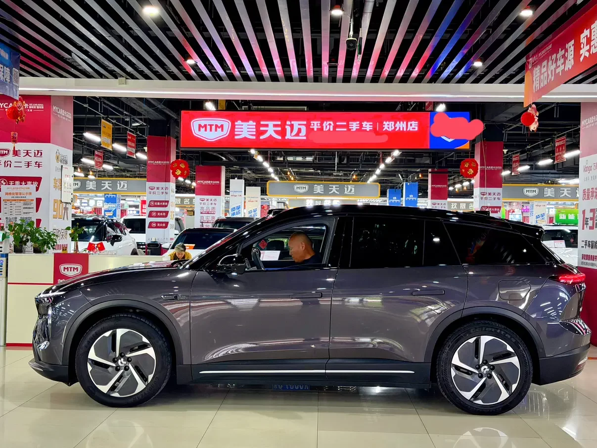 NIO ES6