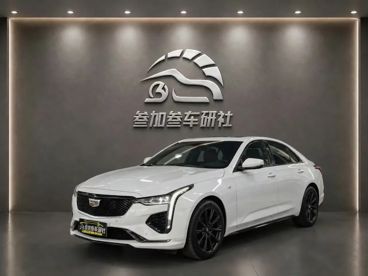 Cadillac CT4  из Китая