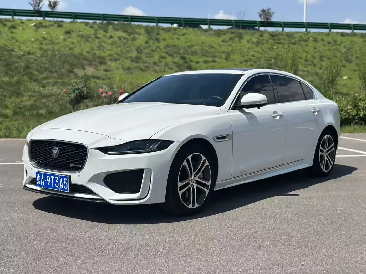 Jaguar XEL