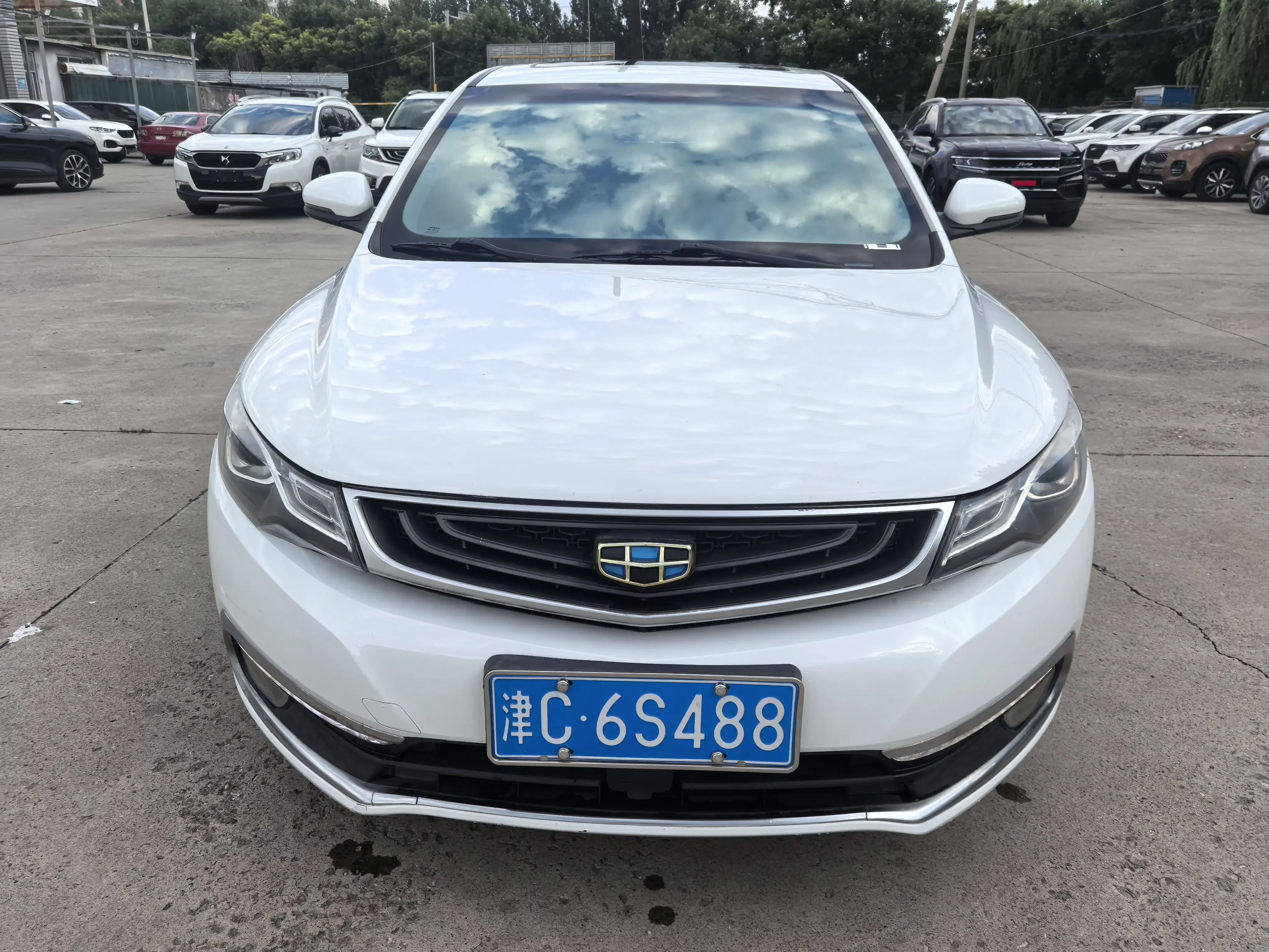 Geely Emgrand GL