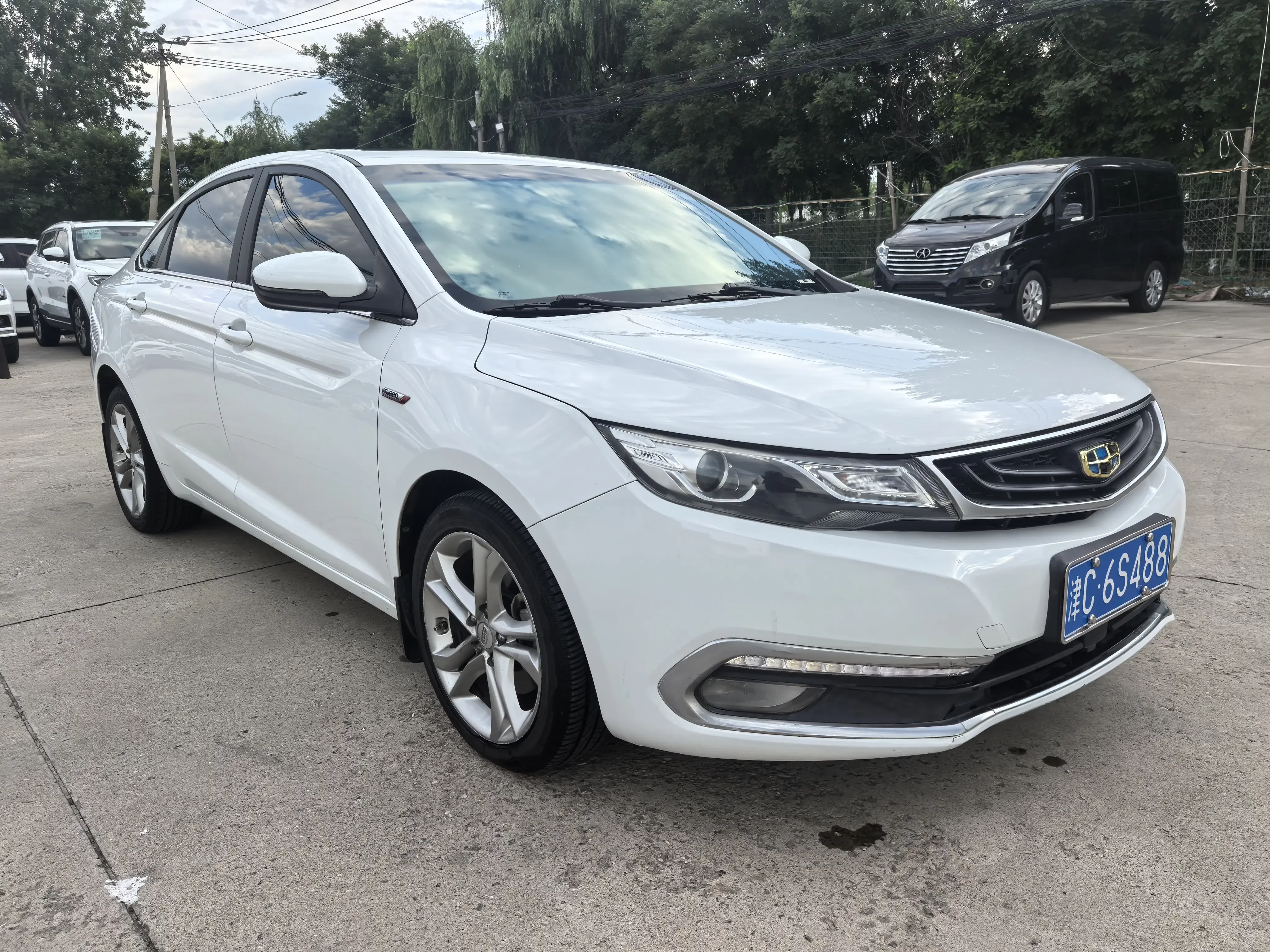 Geely Emgrand GL