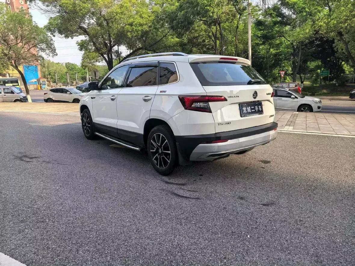 Skoda Karoq