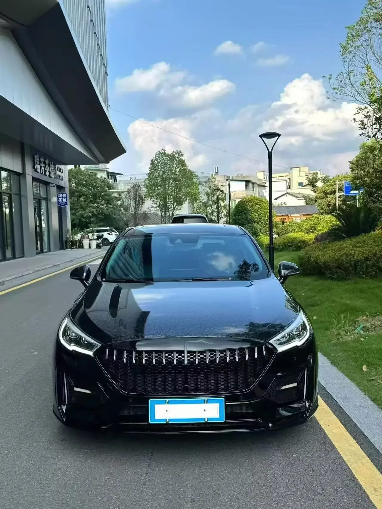 Hongqi H5 classic