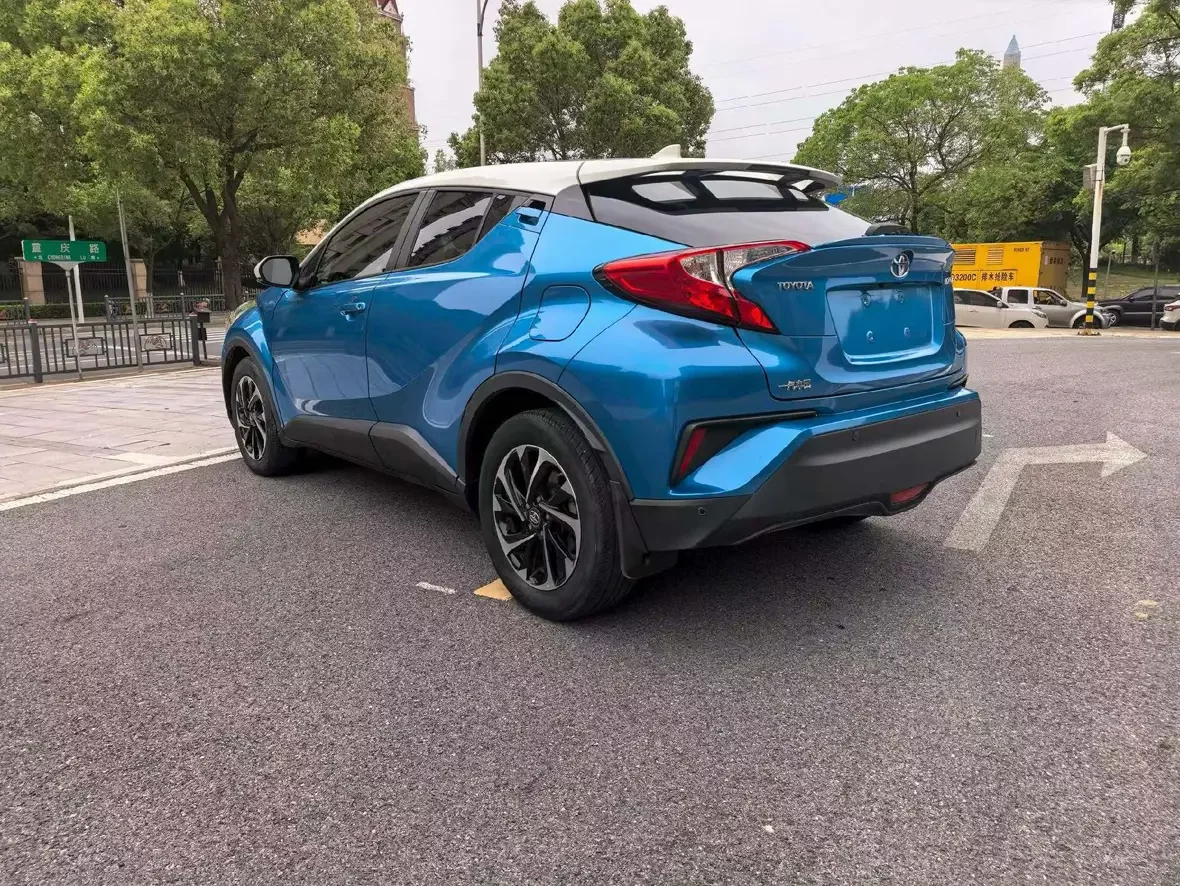 Toyota C-HR Hybrid