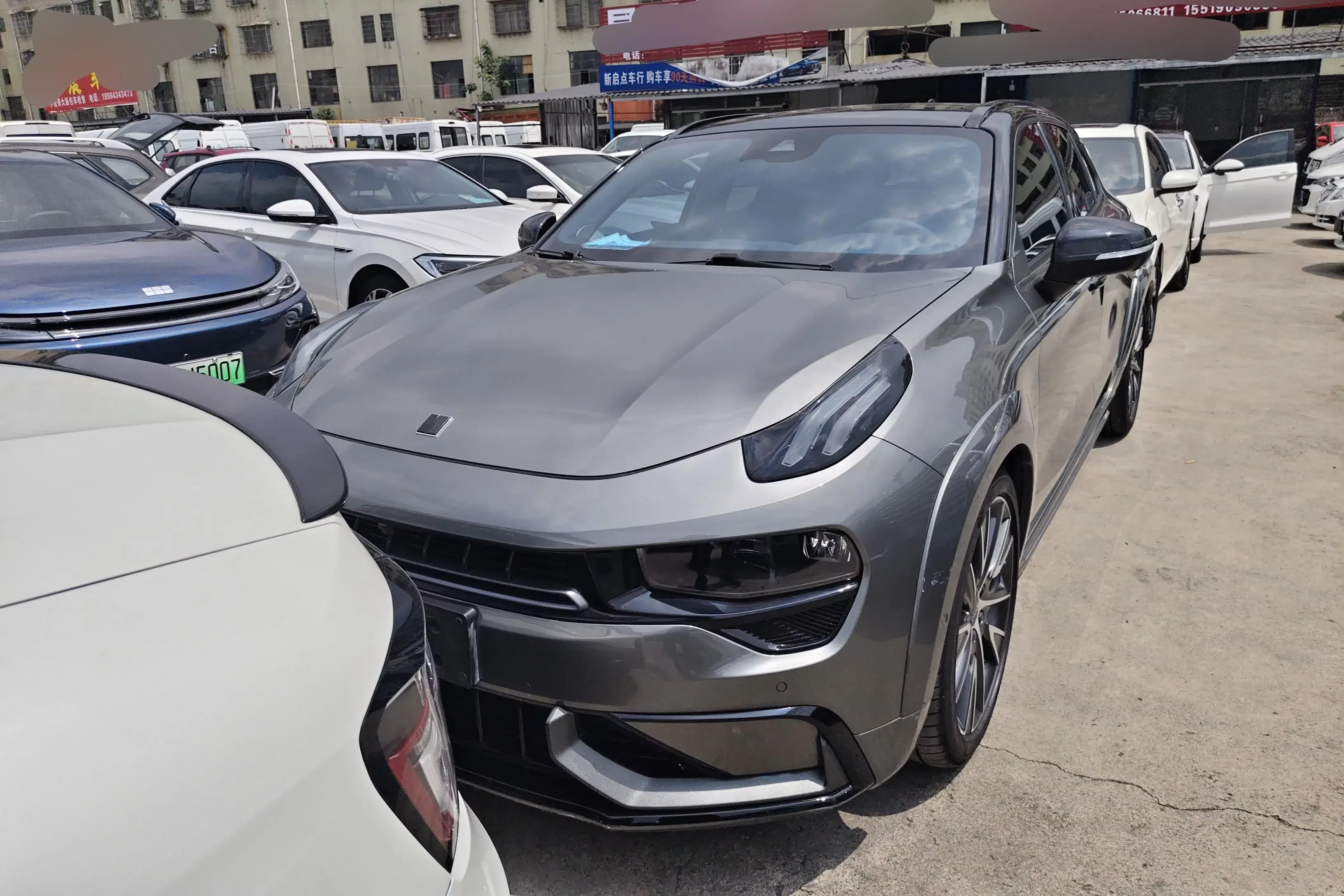 Lynk & Co 02 Hatchback