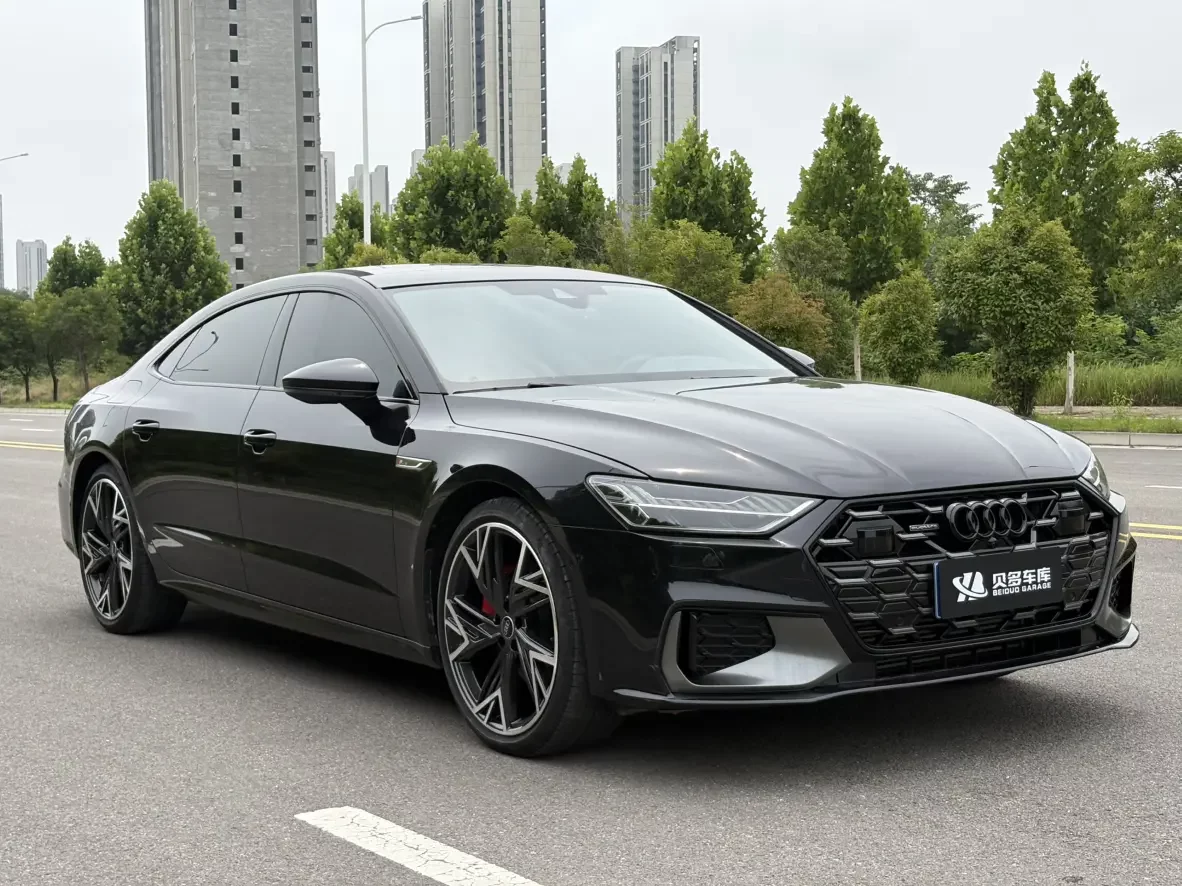 Audi A7L