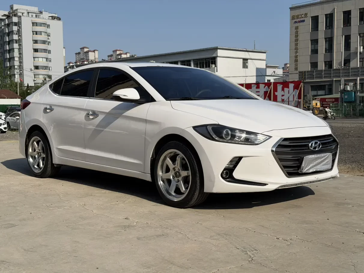 Hyundai lead  из Китая