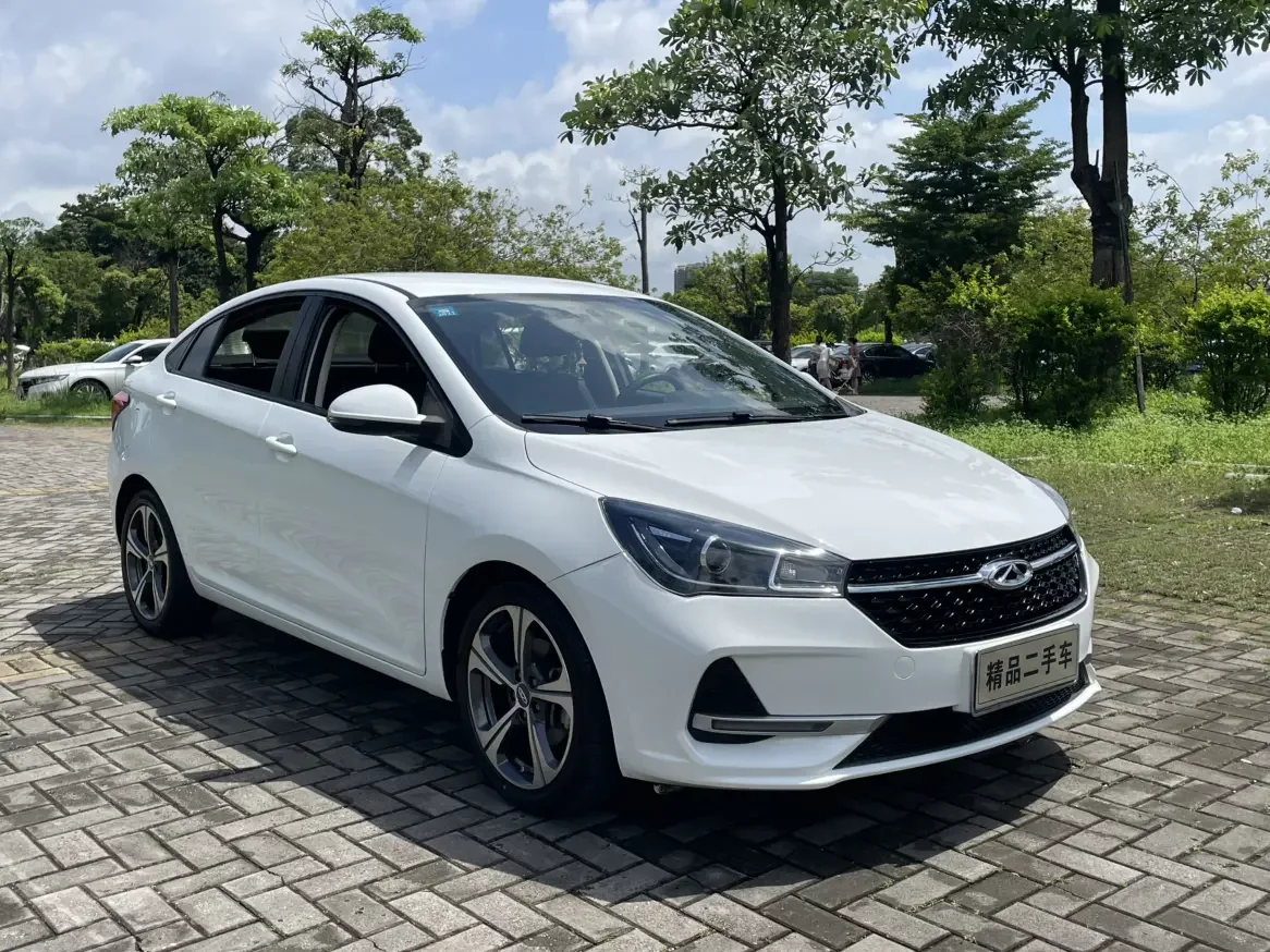 Chery Arrizo 5