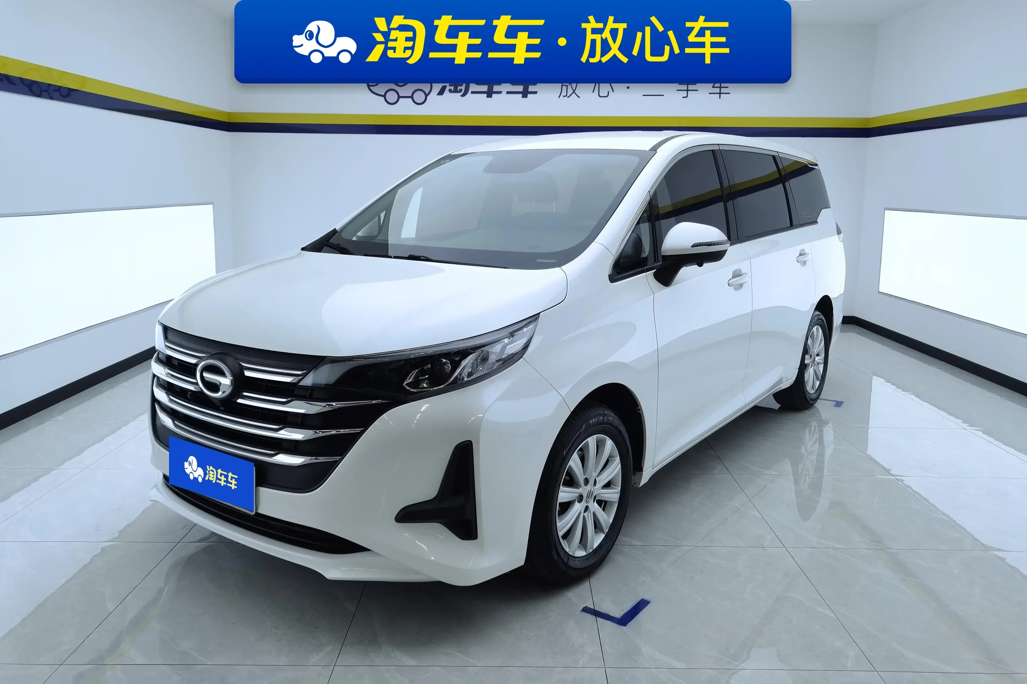 GAC Trumpchi M6  из Китая