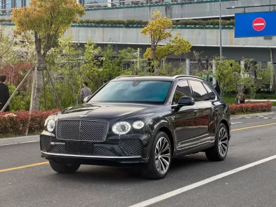 Bentley Bentayga PHEV