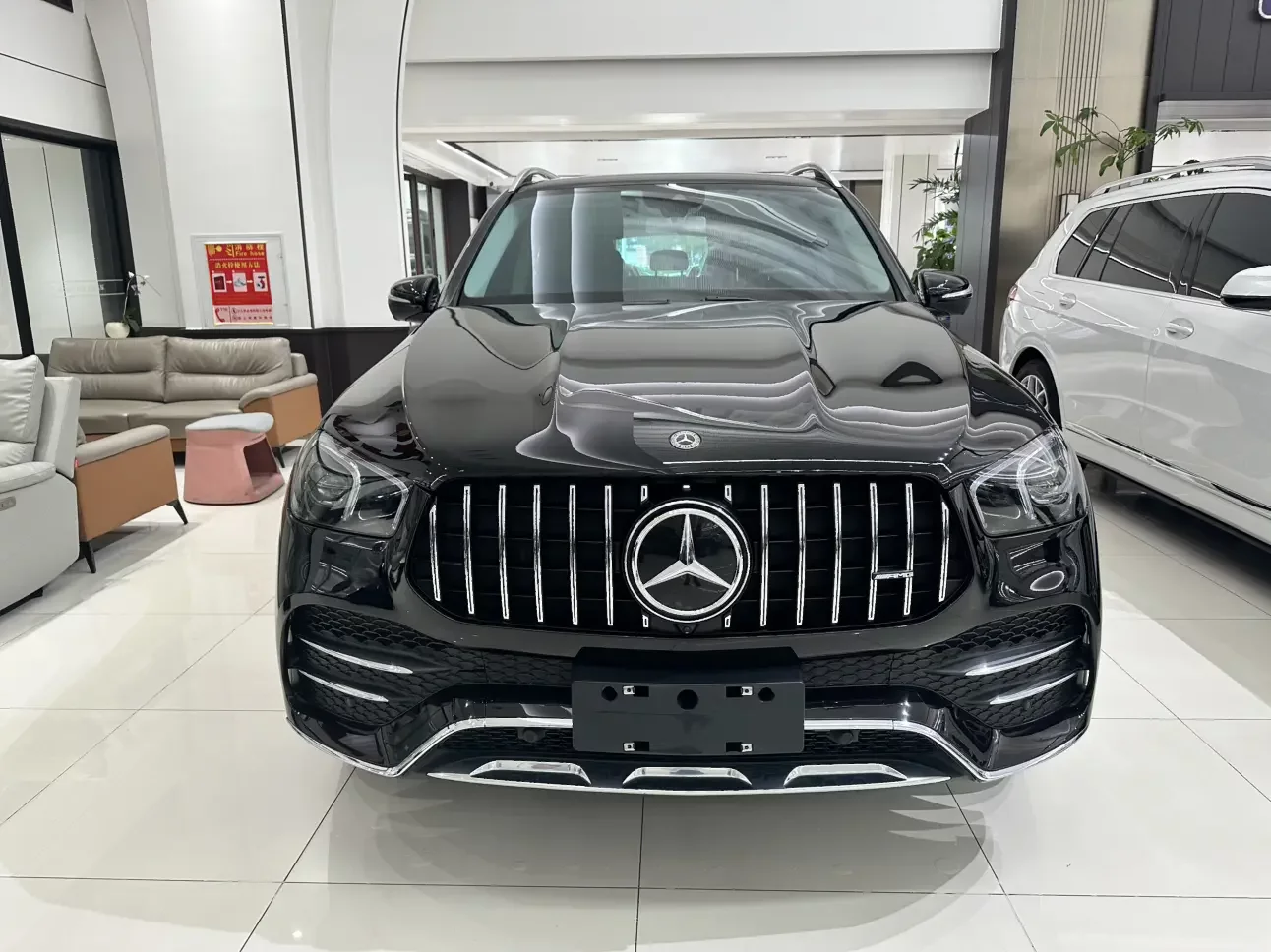 Mercedes-Benz GLE (Imported)