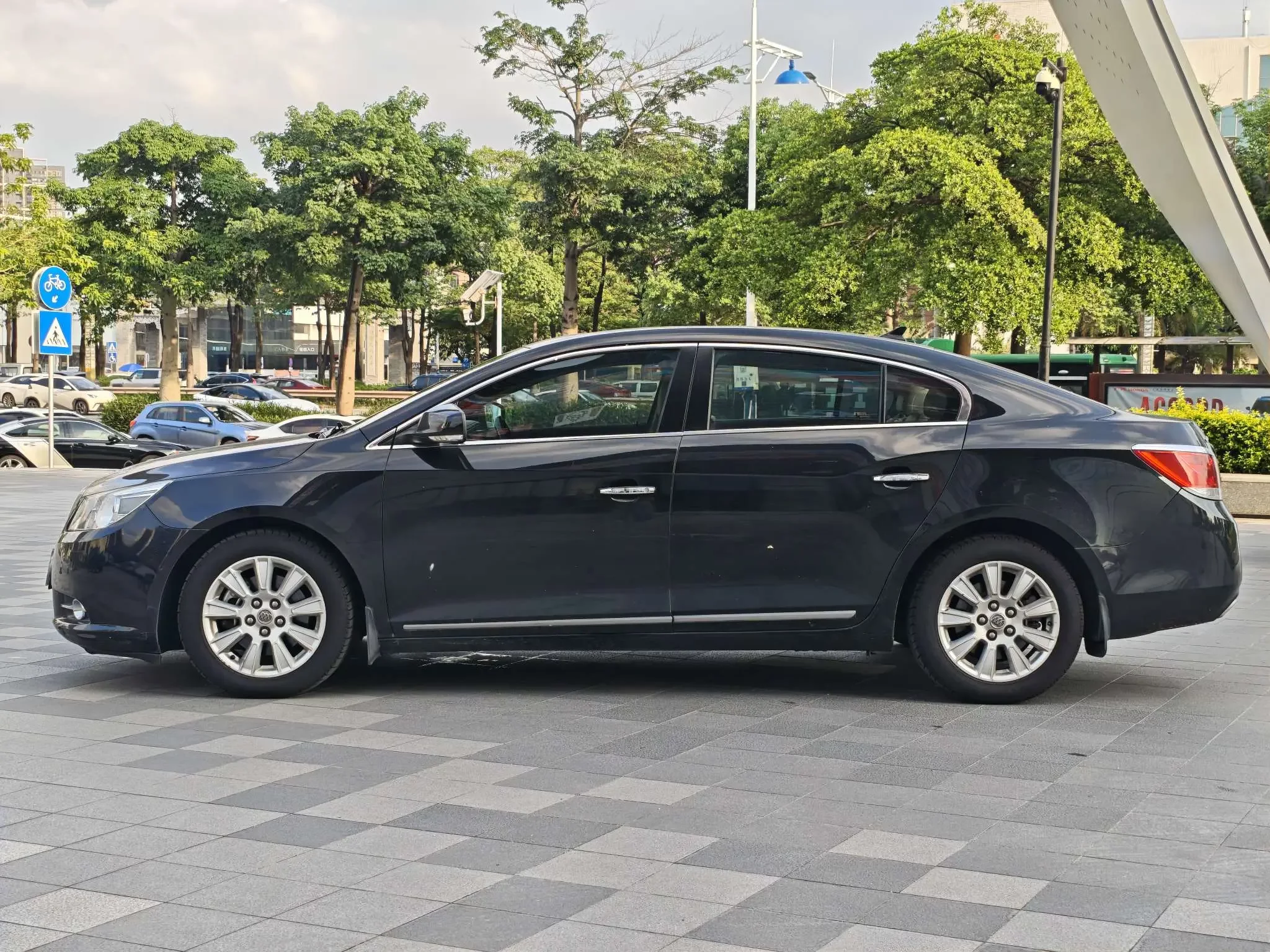 Buick LaCrosse
