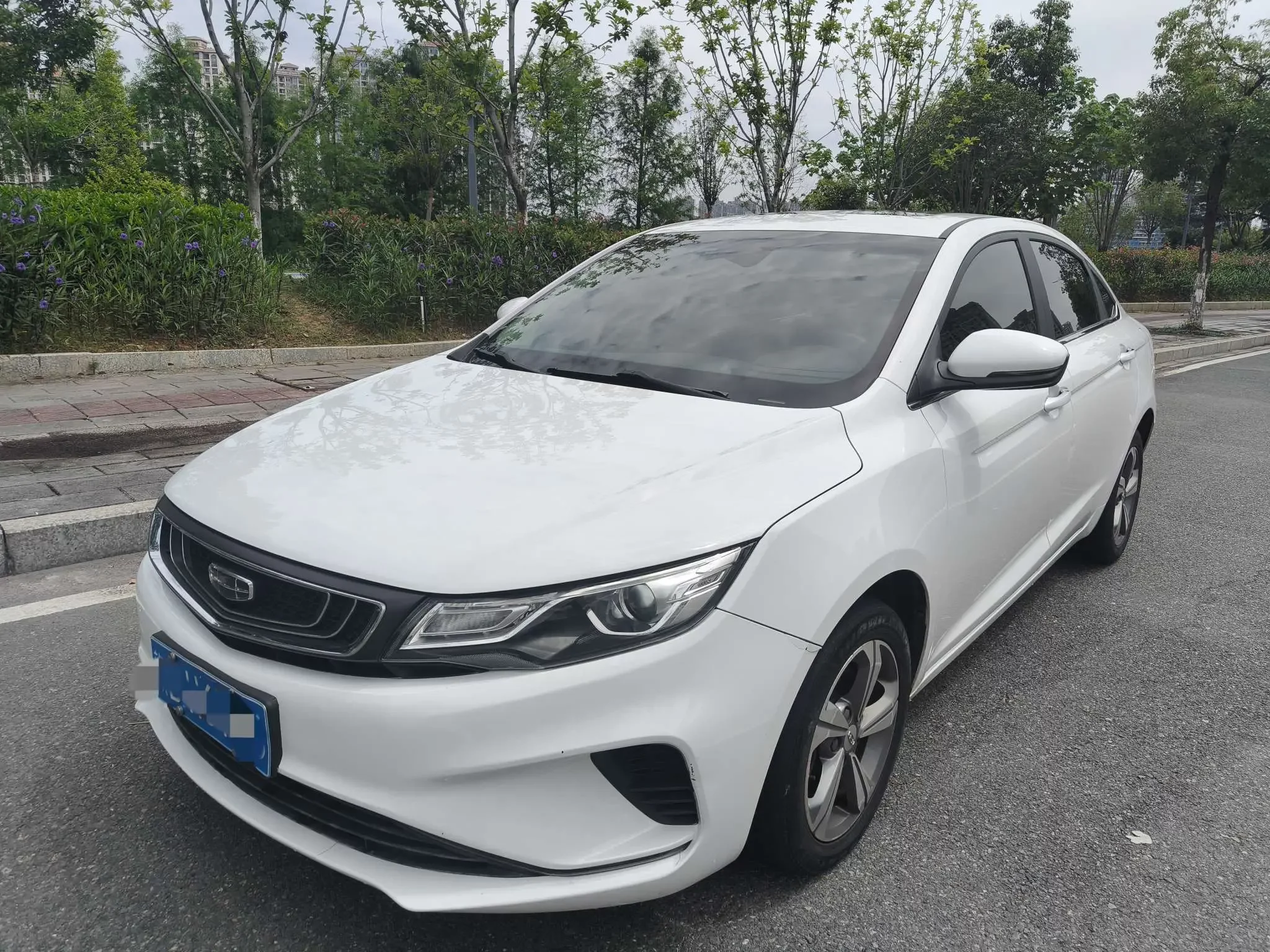 Geely Emgrand GL