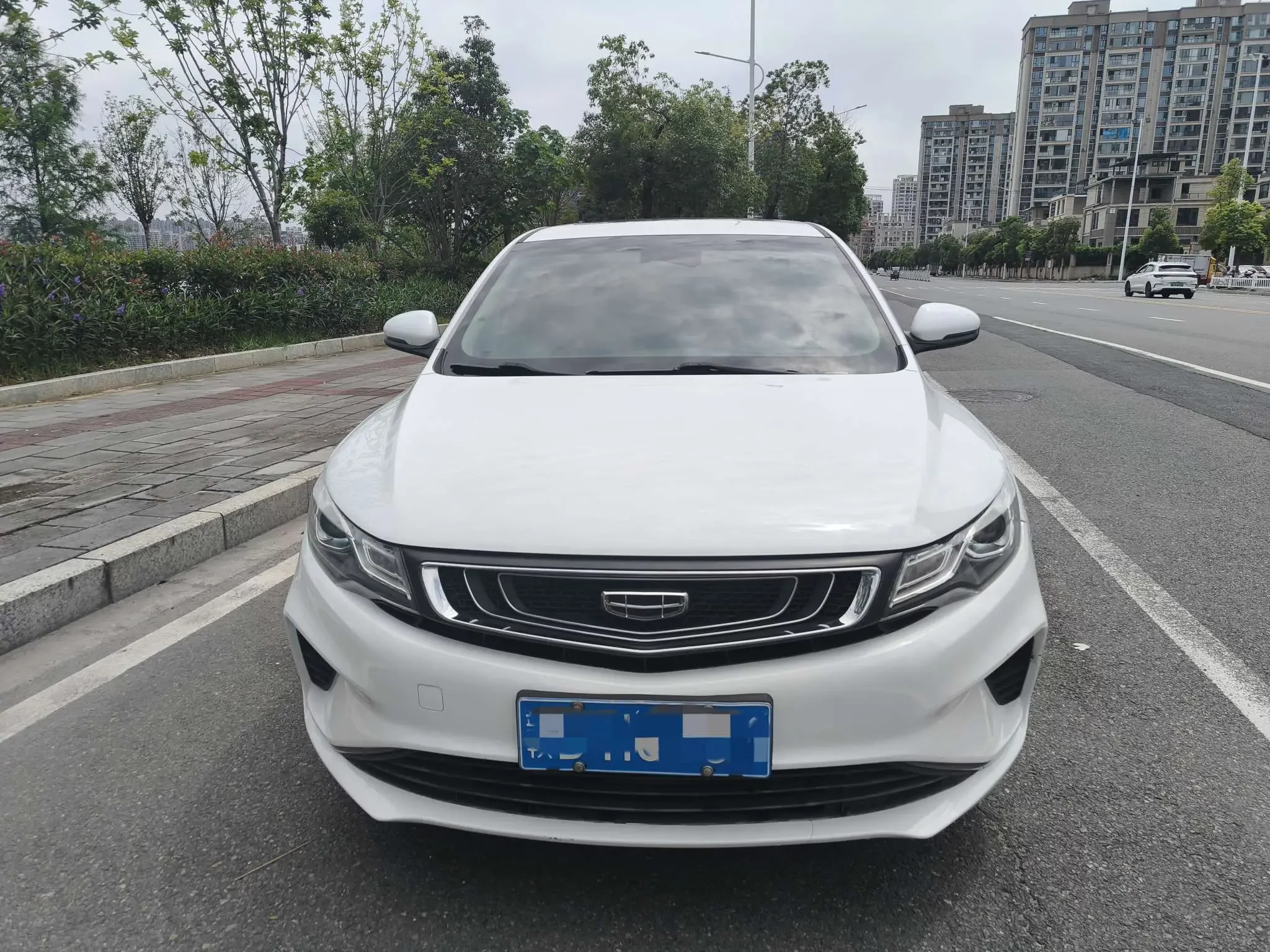 Geely Emgrand GL