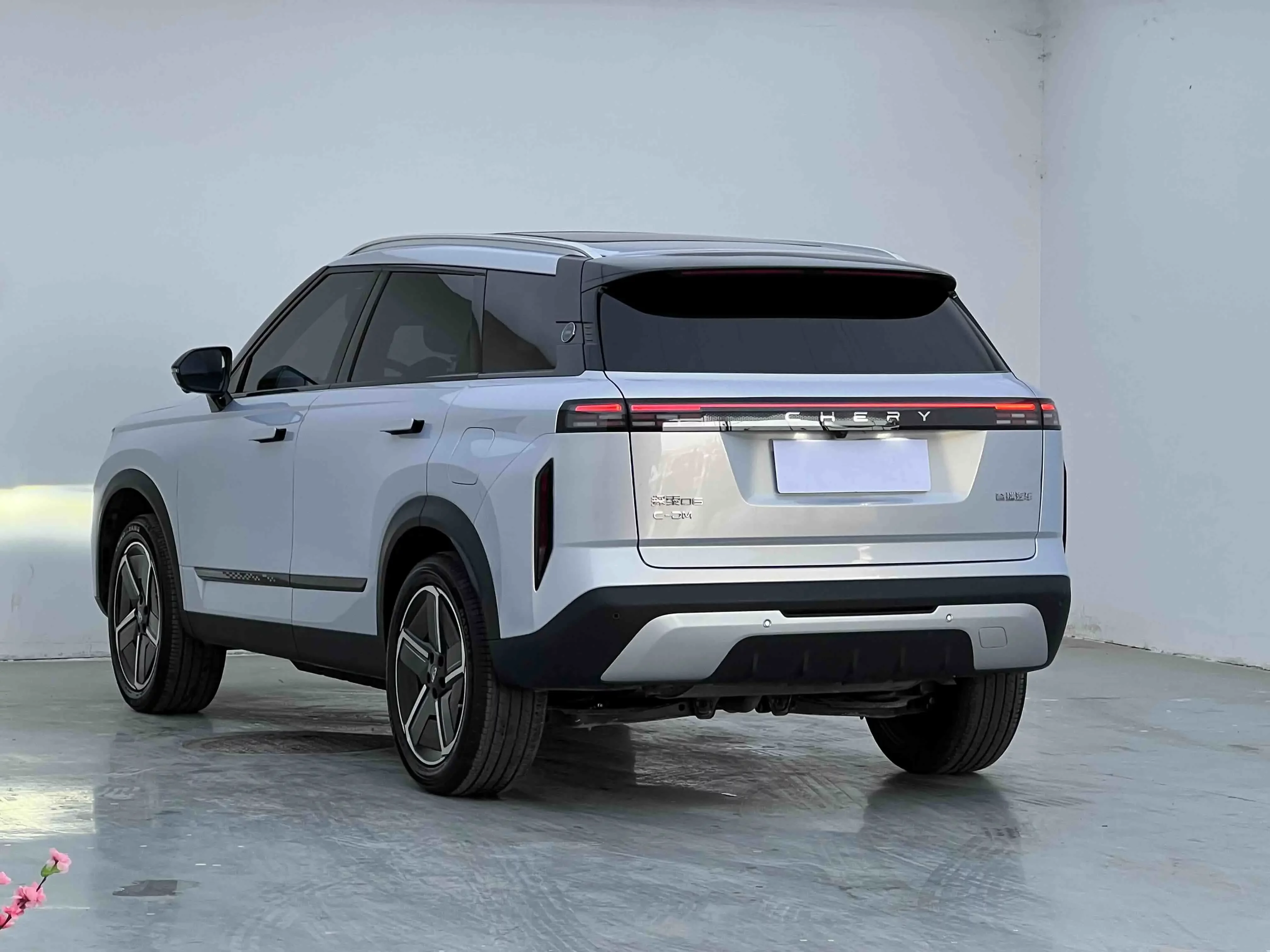 Chery Explore 06 C-DM