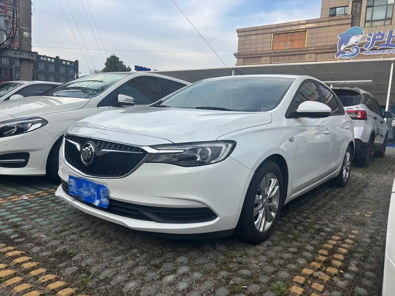 Buick Yinglang