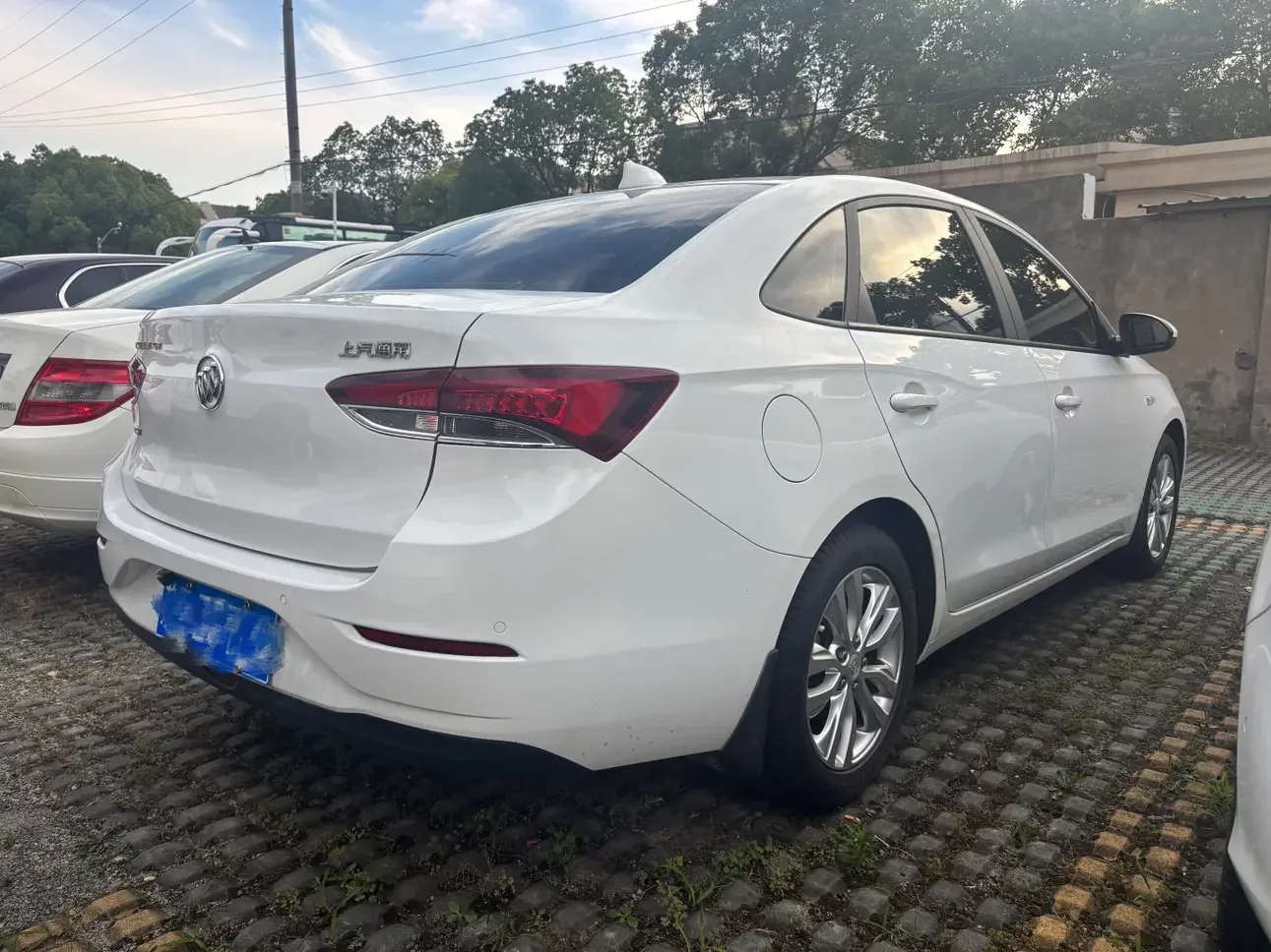 Buick Yinglang