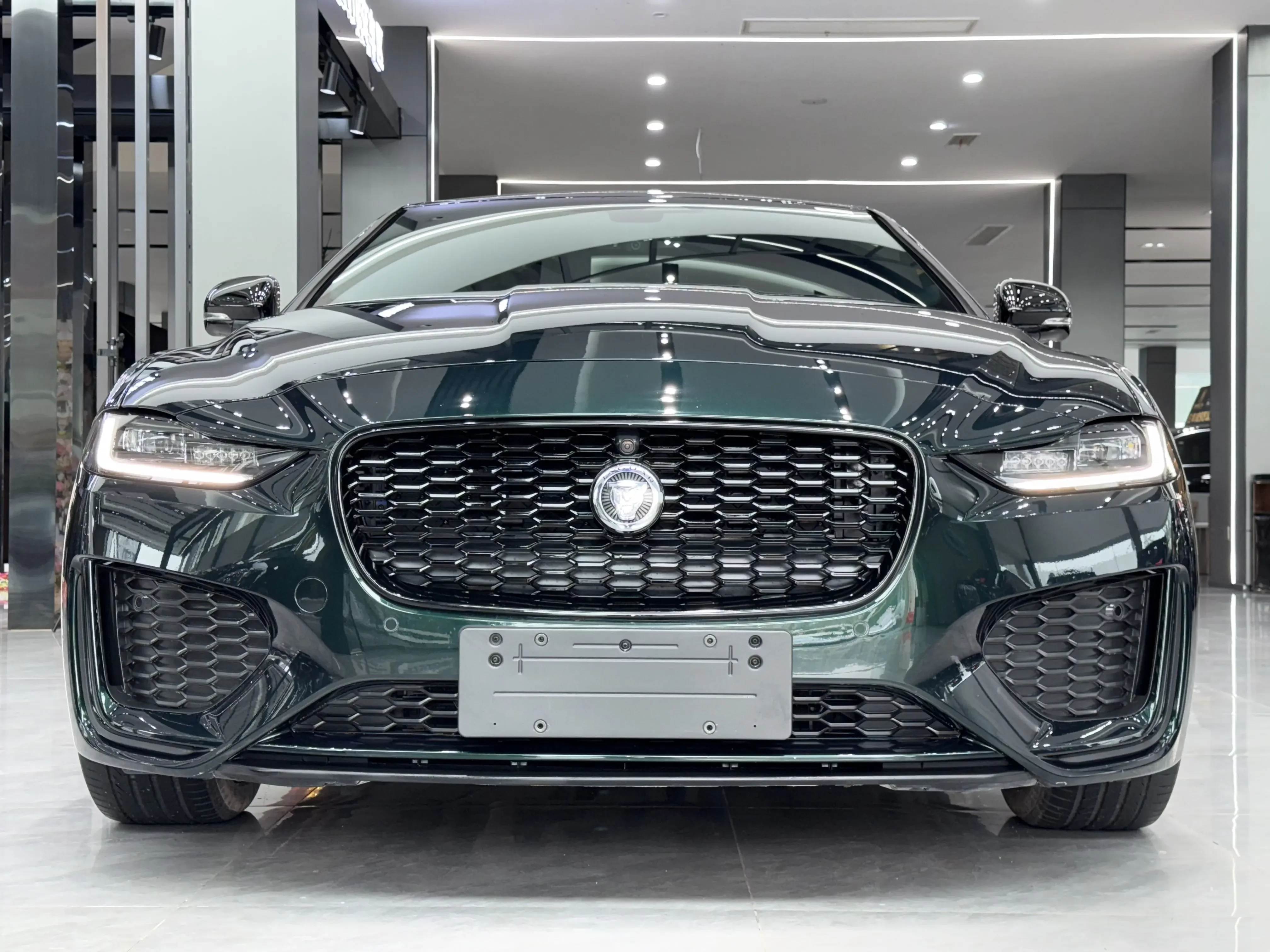 Jaguar XEL  из Китая