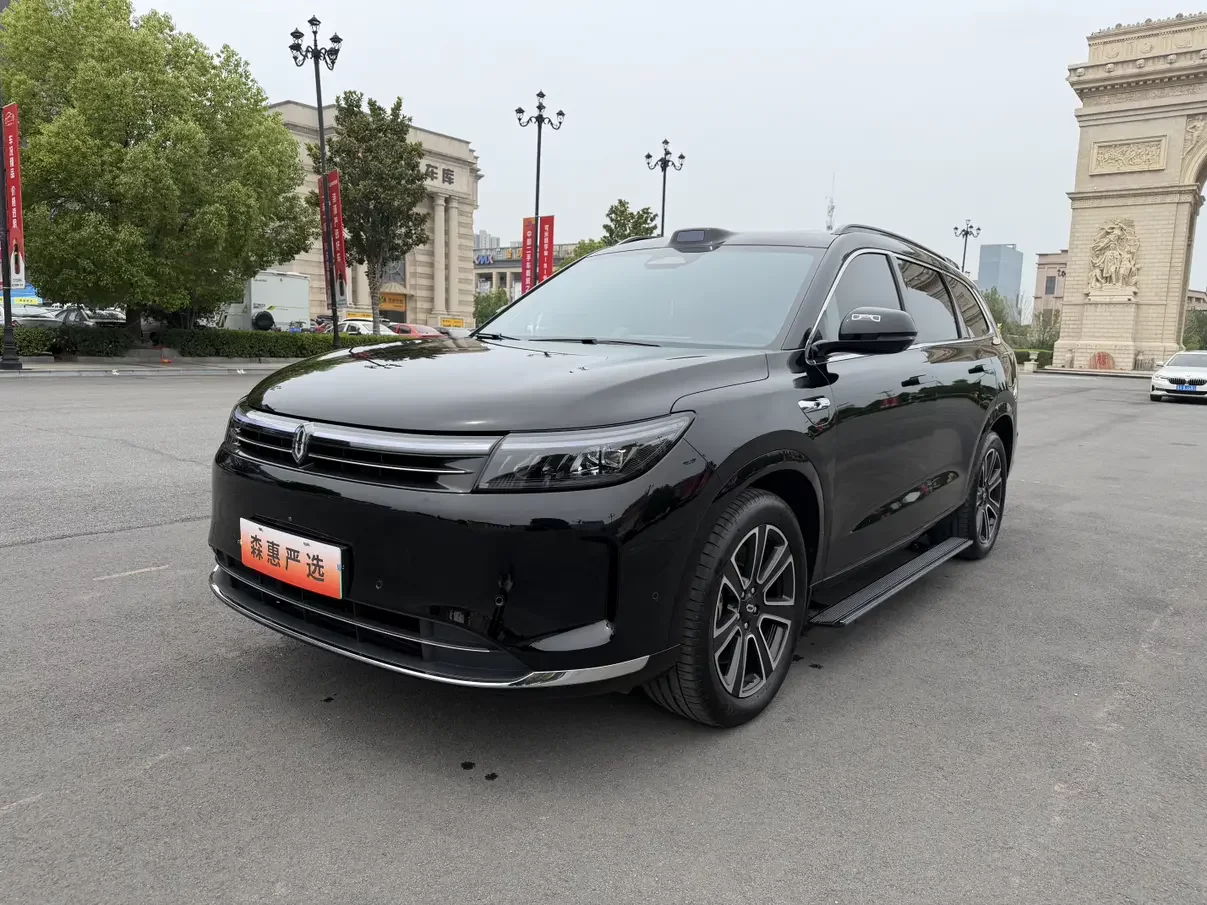 AITO M7