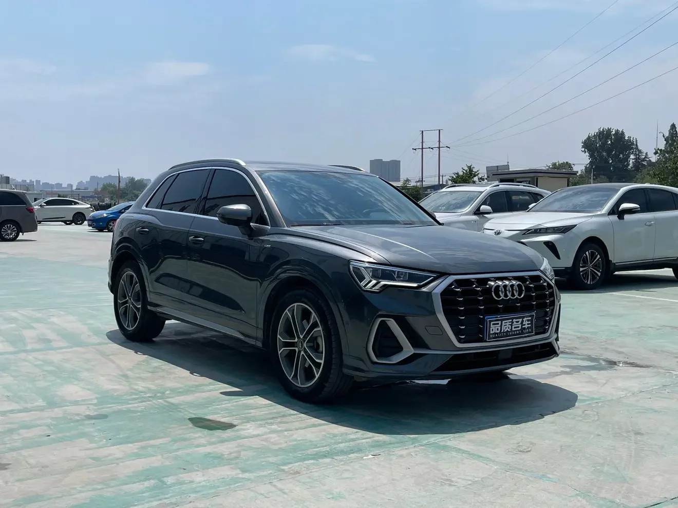 Audi Q3