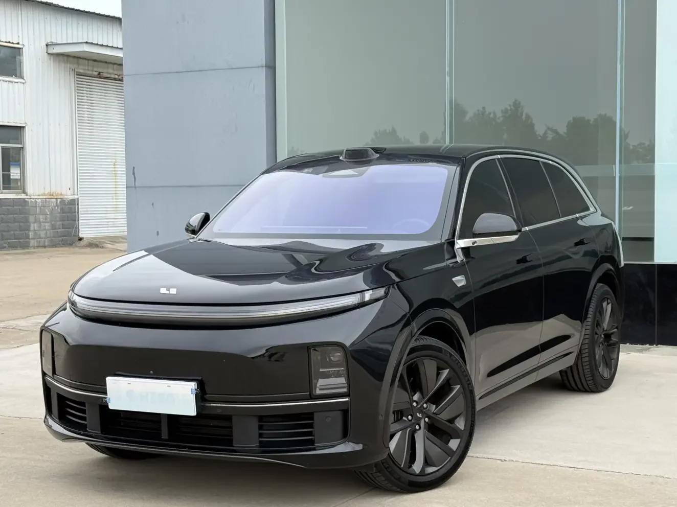 Li L7 (Ideal L7)  из Китая