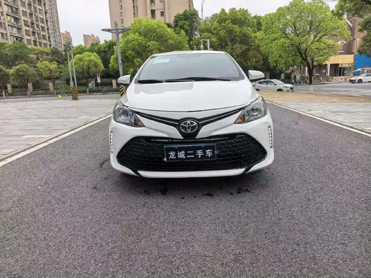 Toyota Vios FS