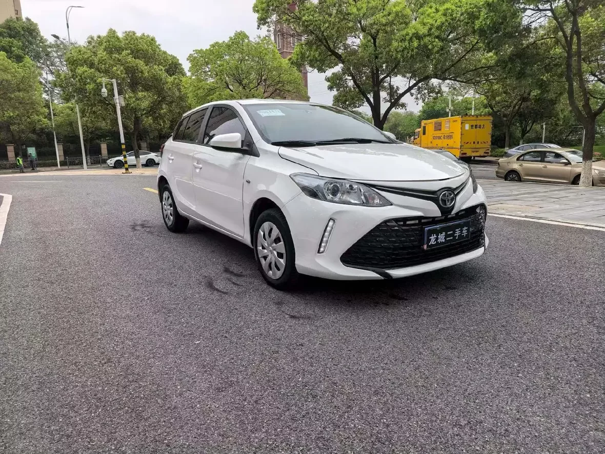 Toyota Vios FS