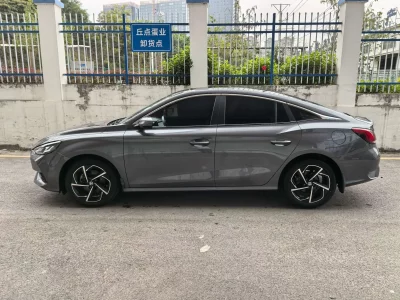 MG 5