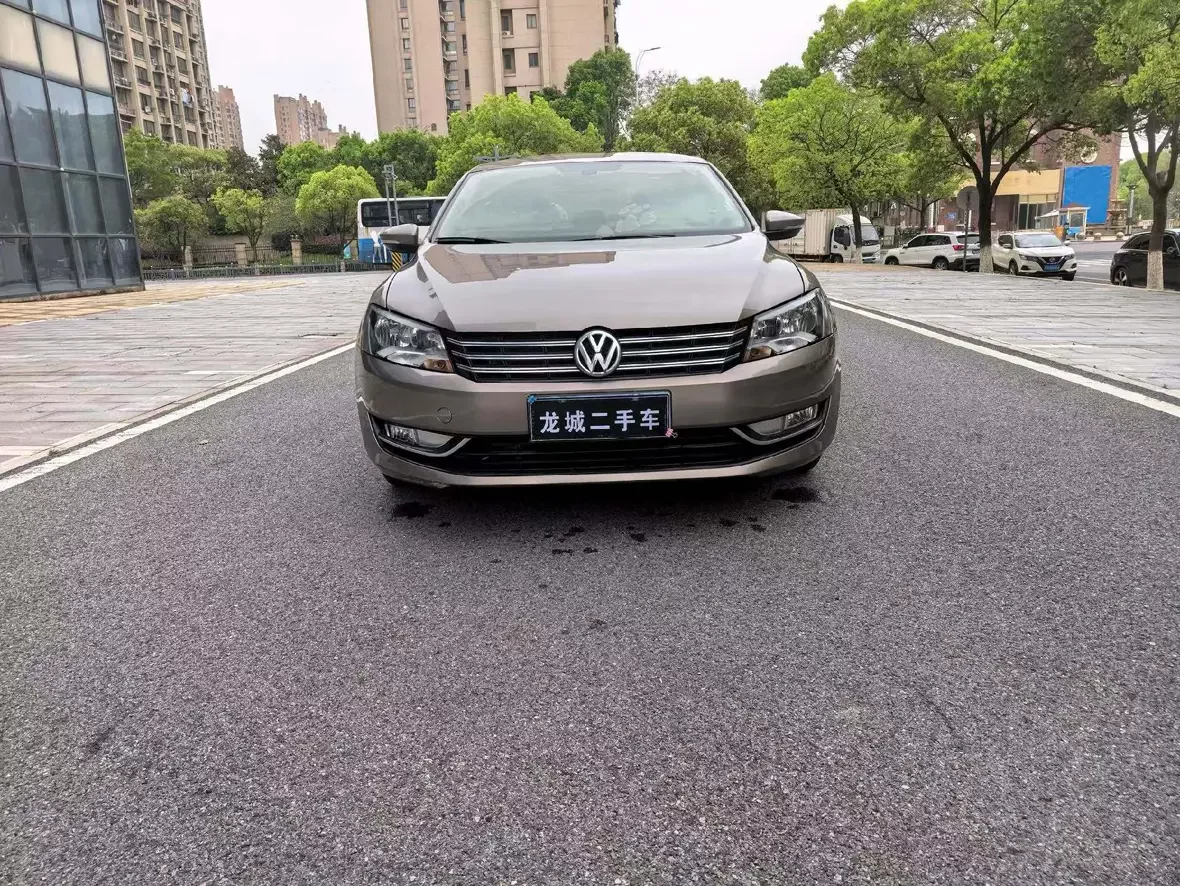 Volkswagen Passat