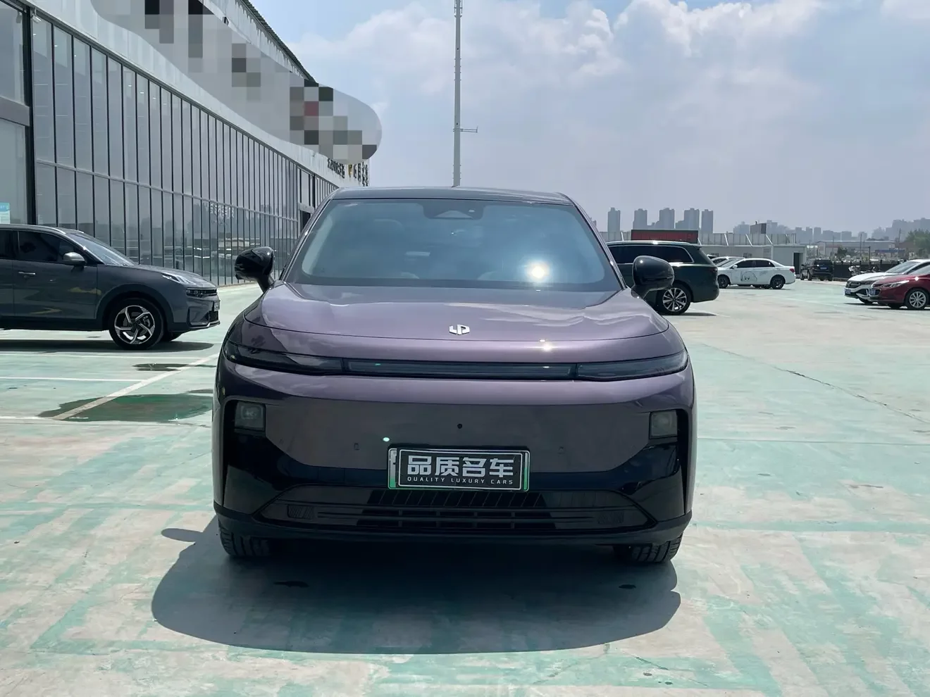 Leapmotor B10