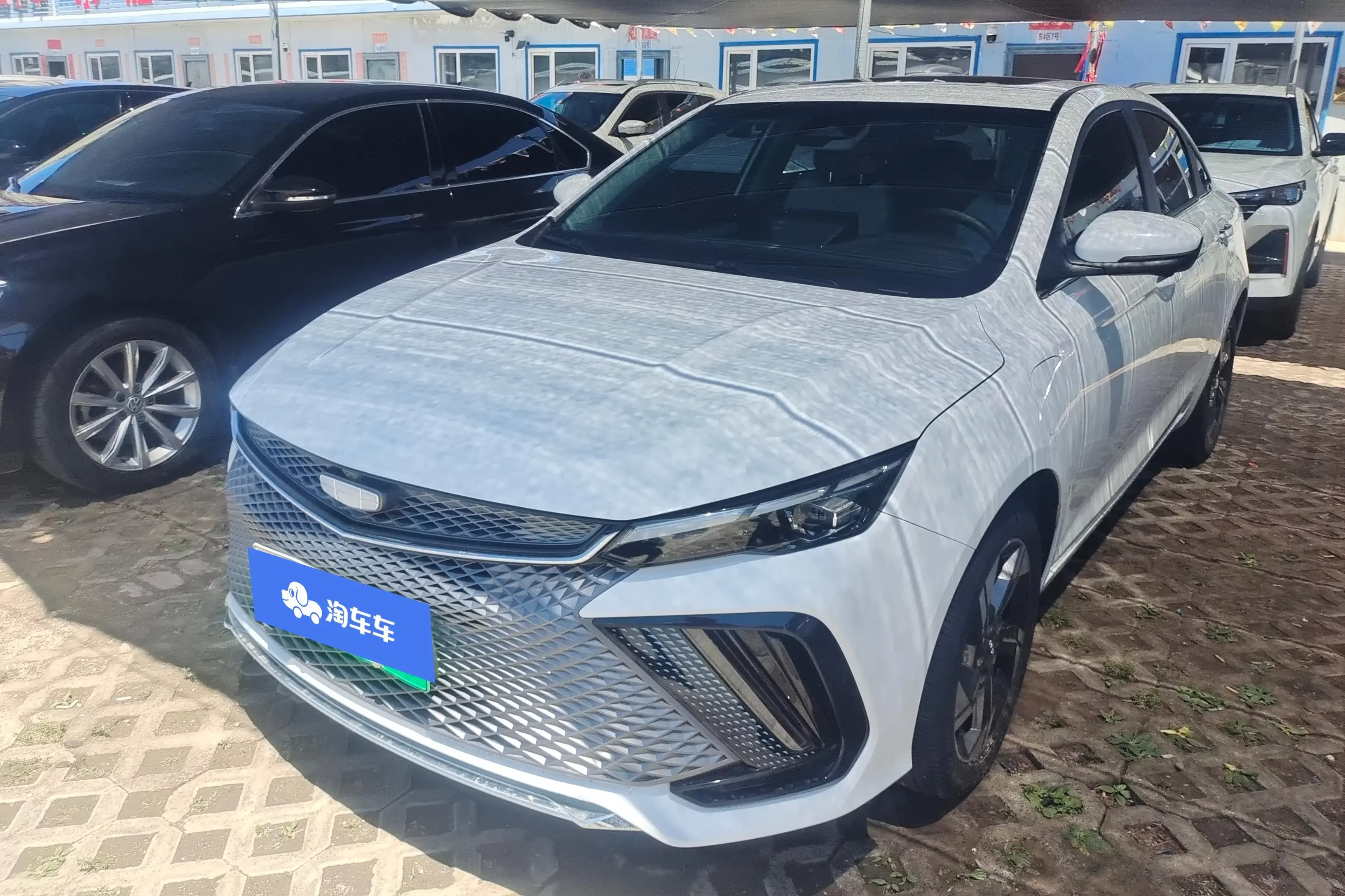 Geely Emgrand L HiP
