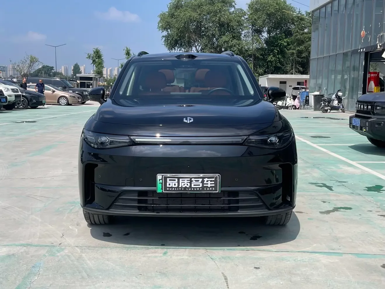 Leapmotor C16