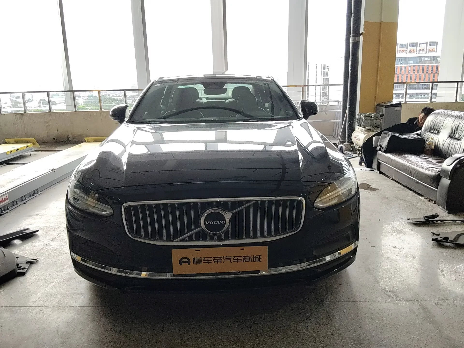 Volvo S90